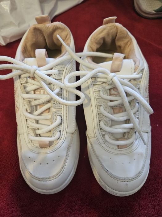 Vand adidasi fete, marimea 31, albi