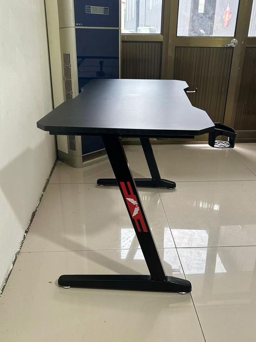 компютерный стол с подсветкой RJB