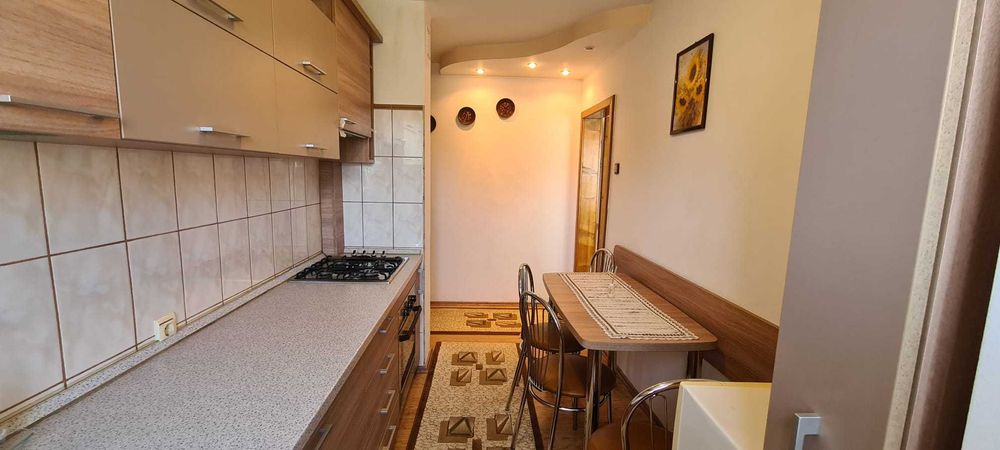 Apartament 3 camere de închiriat, decomandat, mobilat, utilat, Astra, zona Berzei
