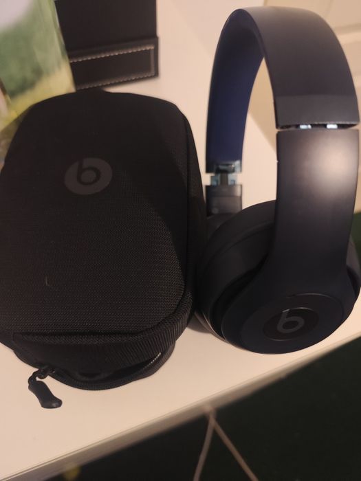Căști Beats studio pro și Logitech G435