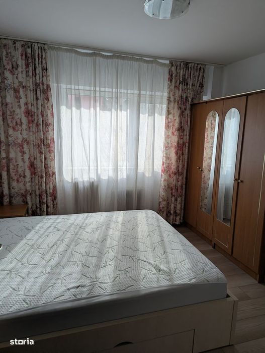 Apartament de închiriat cu balcon și lift în Prundu