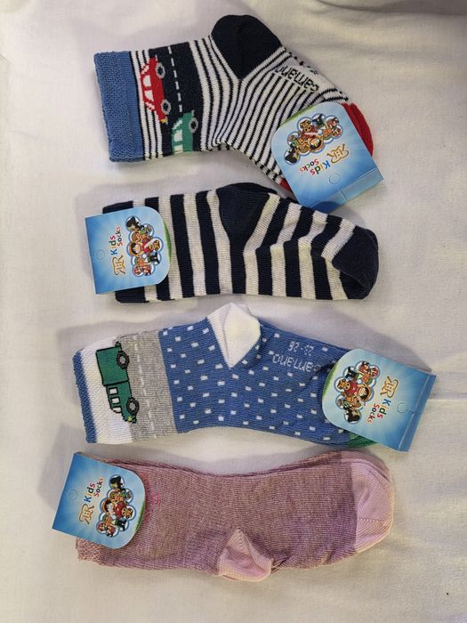 Нови детски чорапи