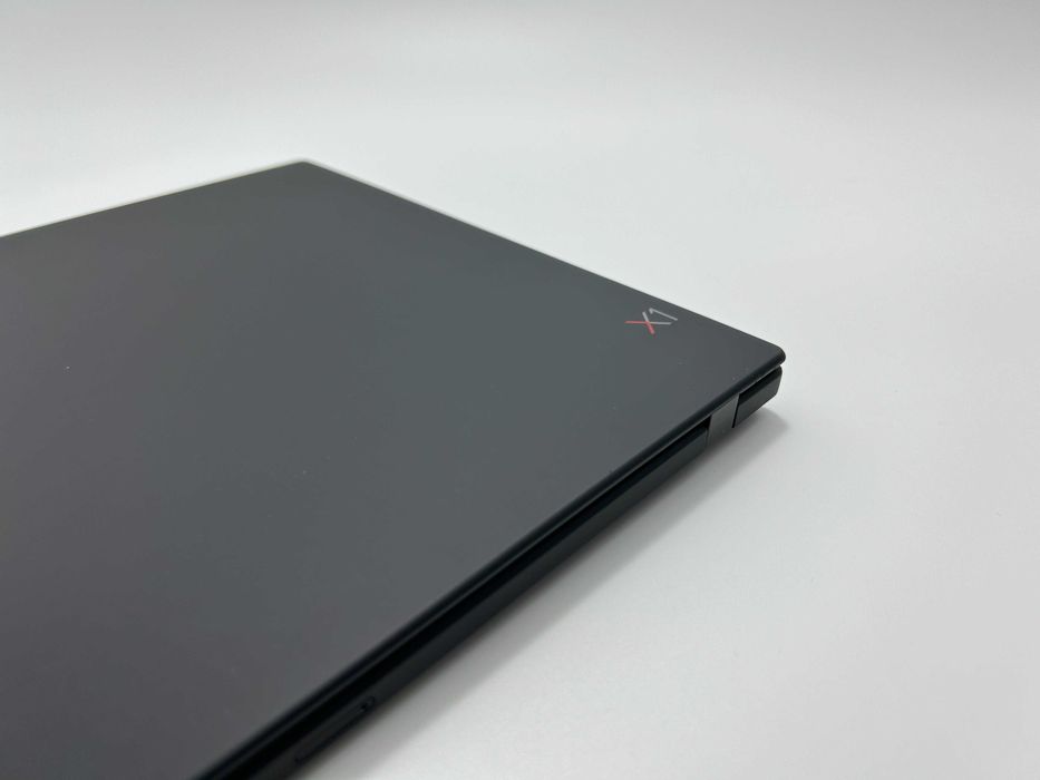 Laptop Lenovo X1 CARBON  i7-7500U 16gb 1TB  garantie 1 AN