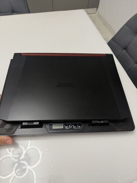 Acer nitro 5 i7 generatia 9 rtx 1650