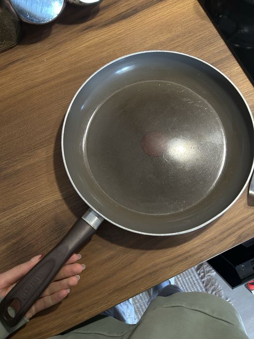 Tefal тиган незалепващ