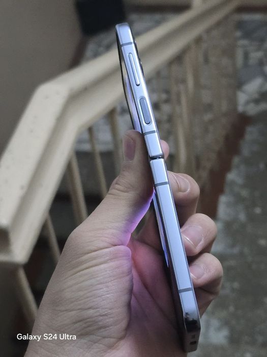 Samsung Galaxy Z flip 4 170$ imei bor