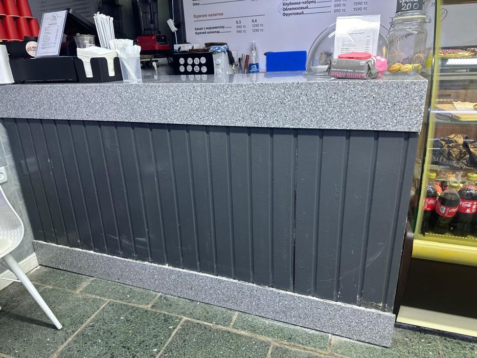 Продается мебель и интерьер для кофейни