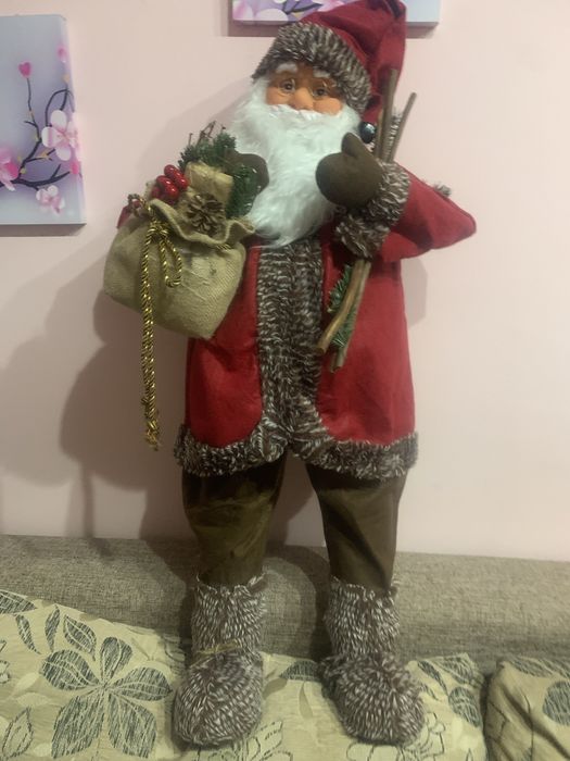 Дед Мороз 1 метр высота  , в отличном состоянии