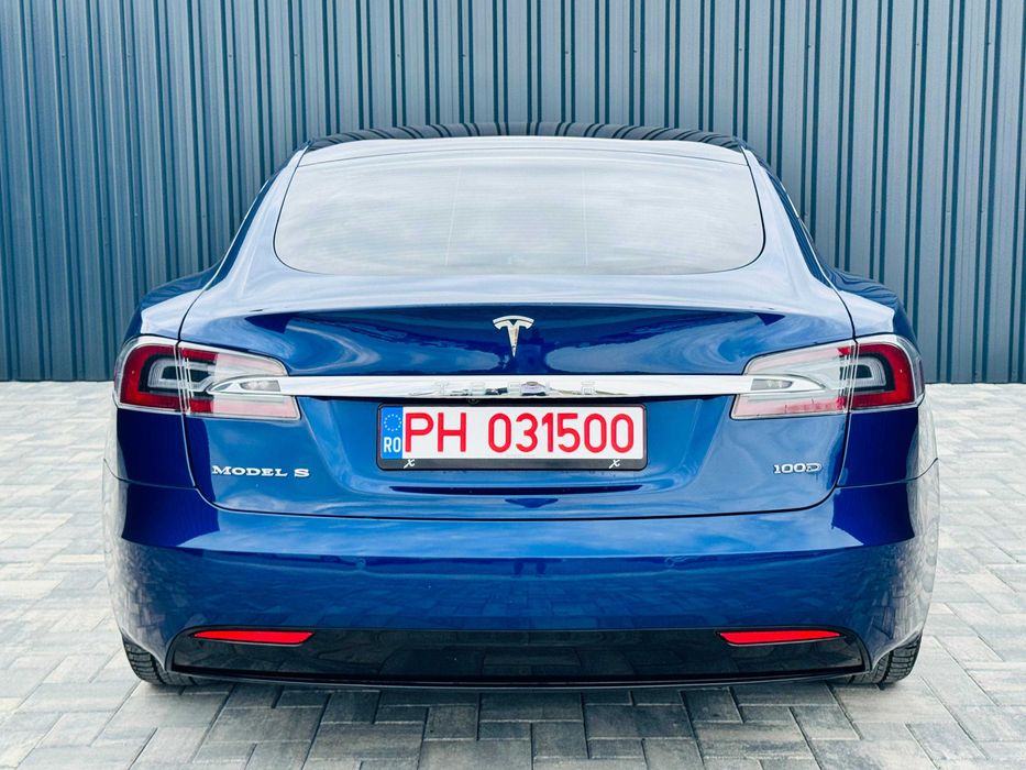 Tesla S 100 D 2019