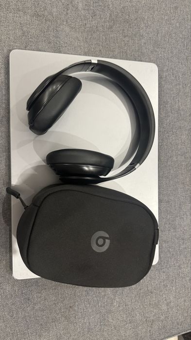 Beats Studio Pro Безжични Слушалки