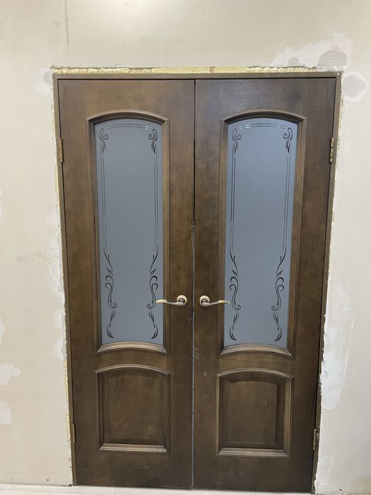 Комплект двери 8000тг демонтаж за ваш счет