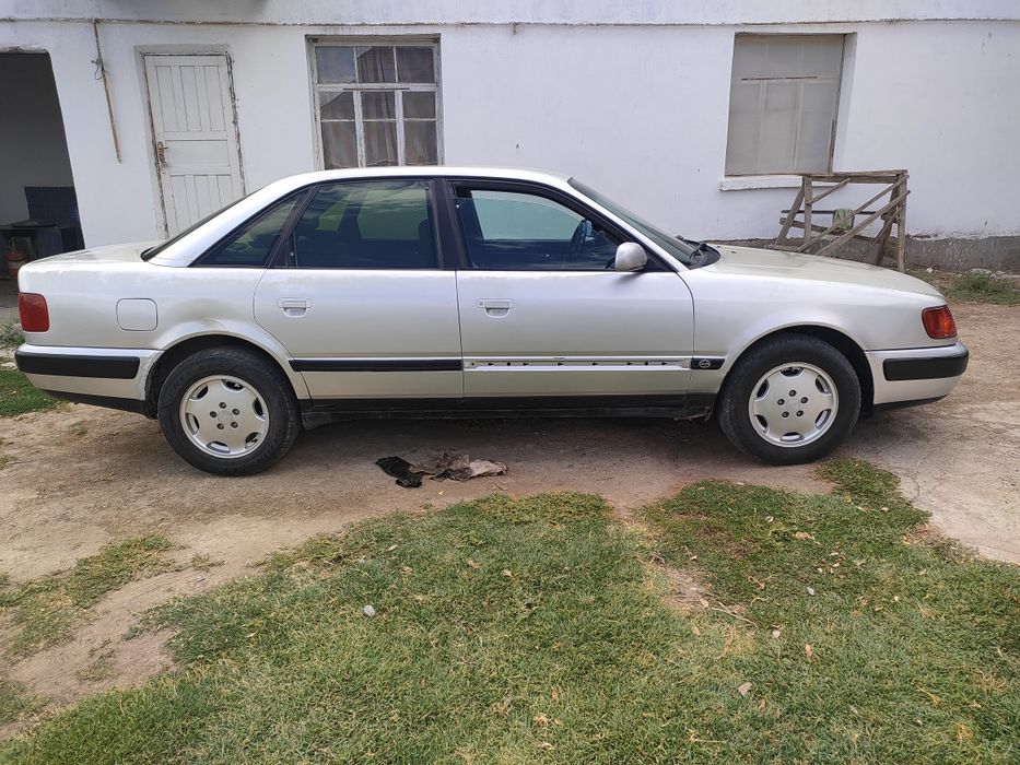 Ауди 100. с4 сатылады, срочно.