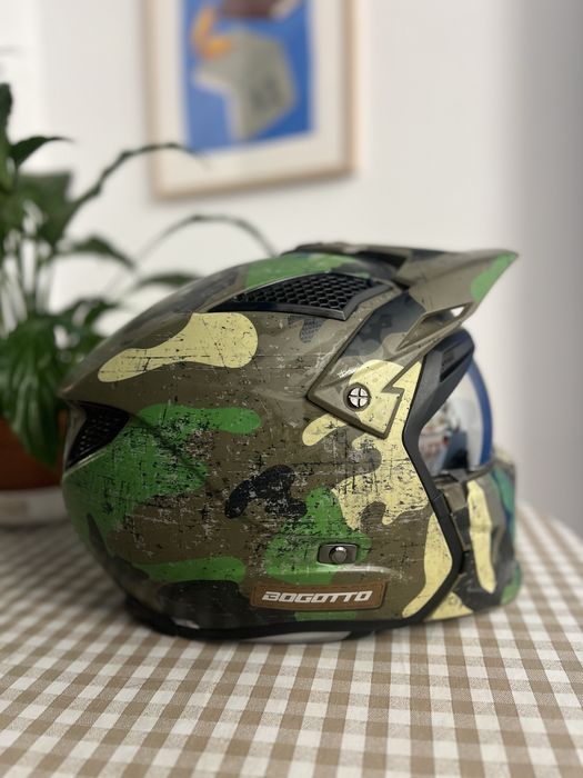 Мотошлем Bogotto