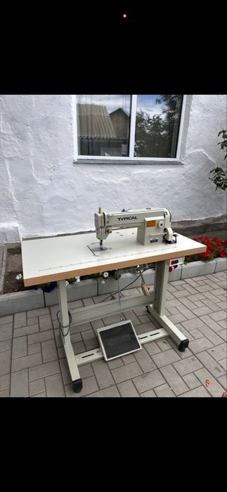 Продам промышленую швейную машинку