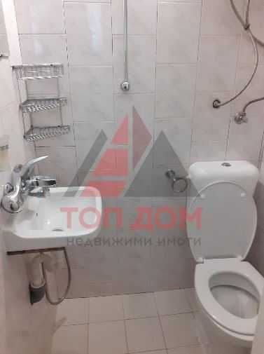 Дава се под наем Тристаен апартамент в Варна, Базар Левски - 75 кв.м за 500 € - Снимка #6