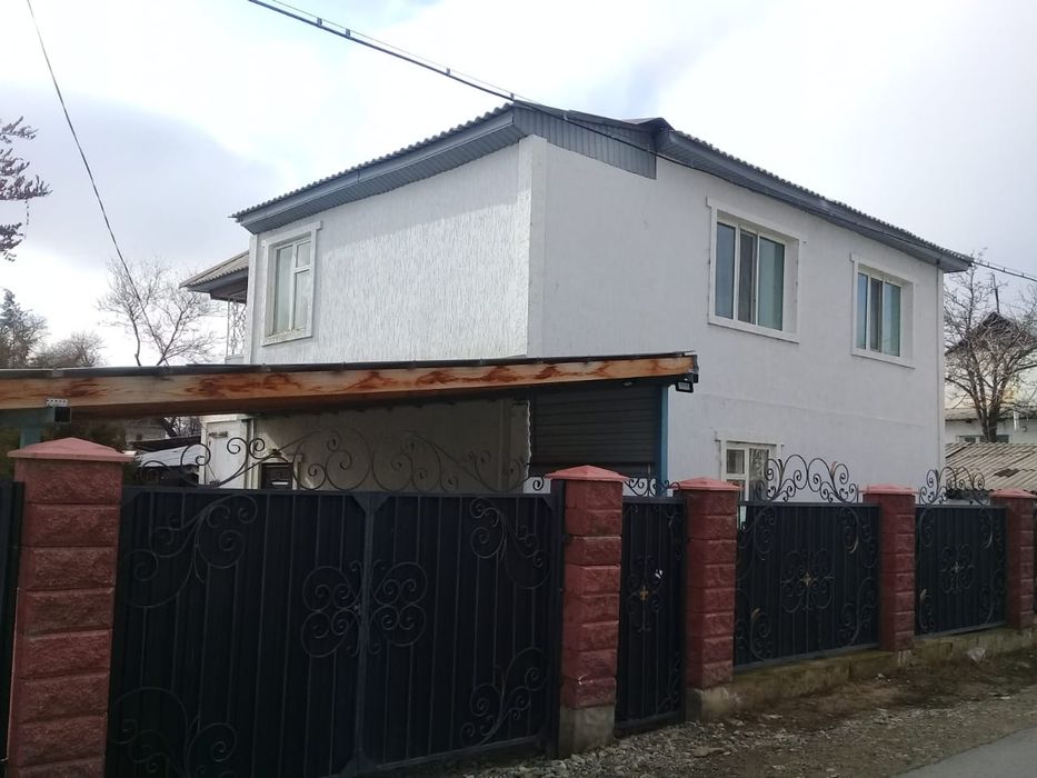 Срочно Продам двух уровневый дом