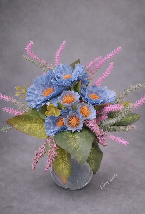 Искусственные цветы,  композиции