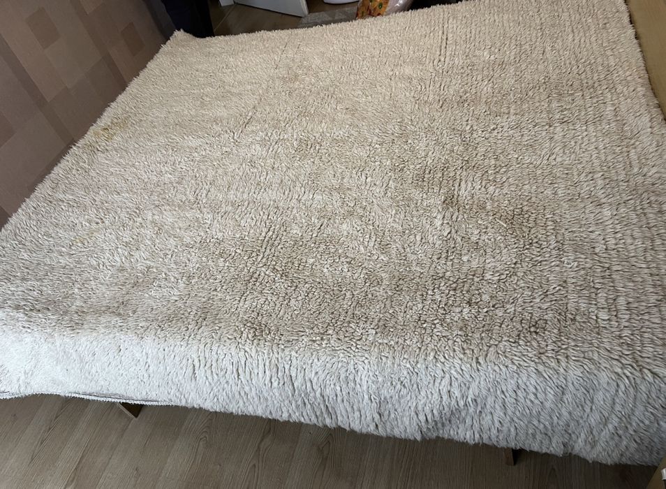 Три ръчно тъкани губери