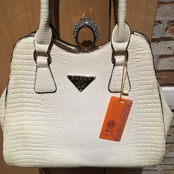 Женская кожаная сумка