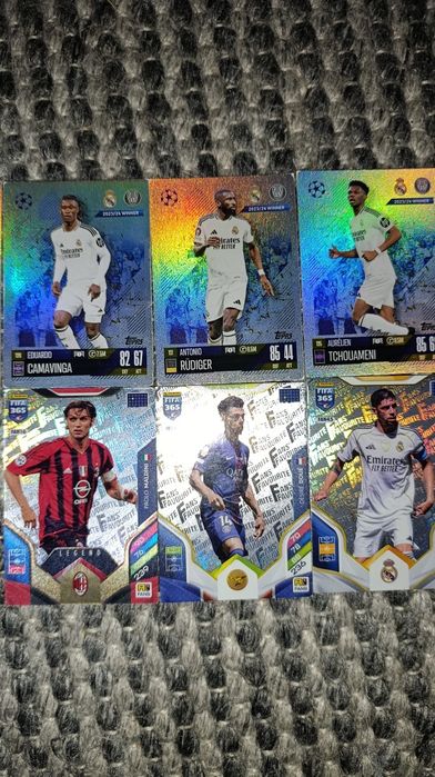 Cartonașe Panini Elite Legend