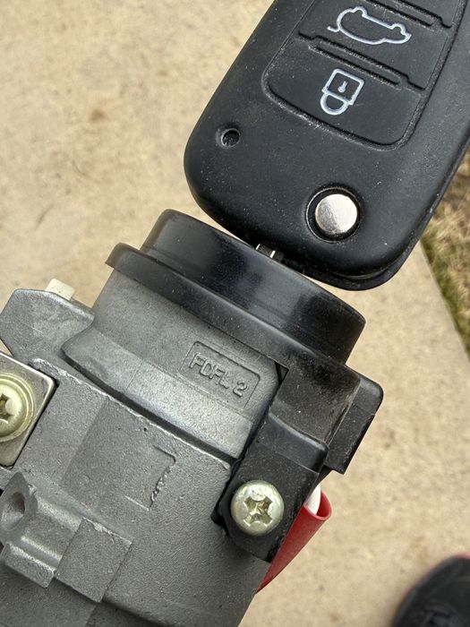 Contact complet hyundai i30 1.4 benzina