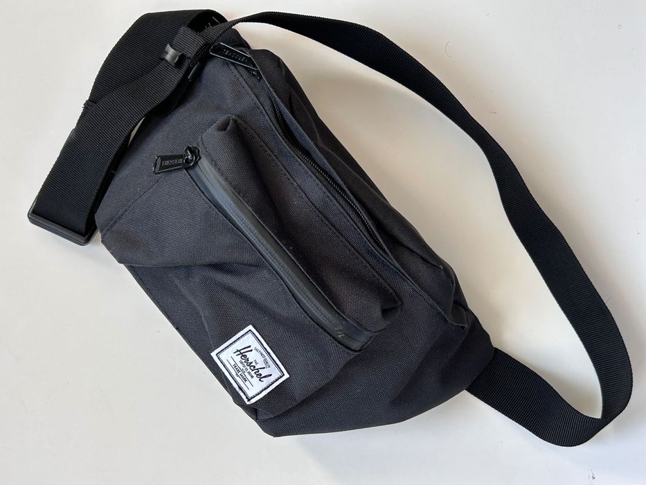Herschel supply small waist bag