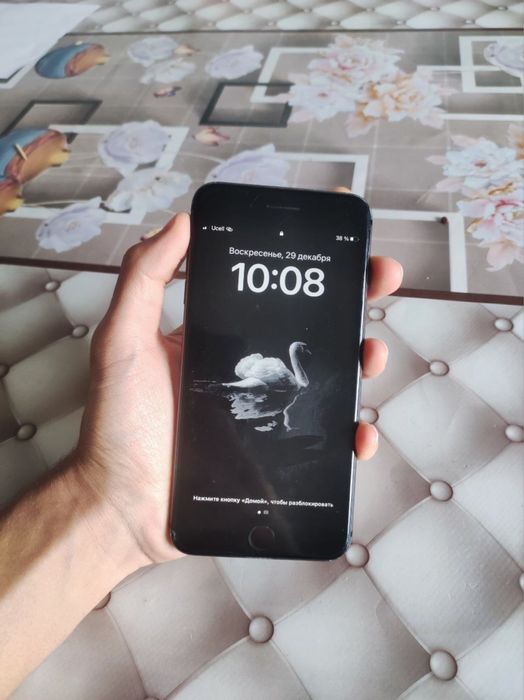 Iphone 8 plus holati zor