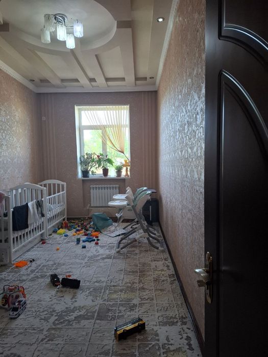 Урда Высокопотолочка 1-Линия 4*5/4/4 130м²Продаётся Квартира