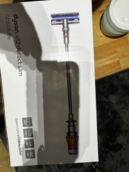 Прахосмукачка Dyson v12detected slim absolute