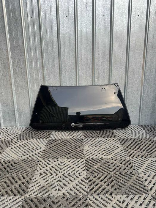 Стекло крышки багажника, задней двери на Ниссан Цефиро А32 универсал