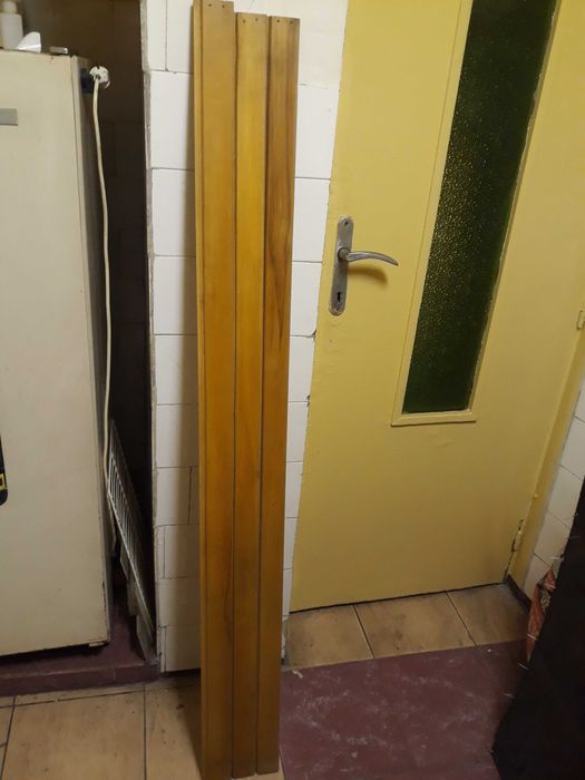 Lambriu salcam si  alte  profile  lacuite