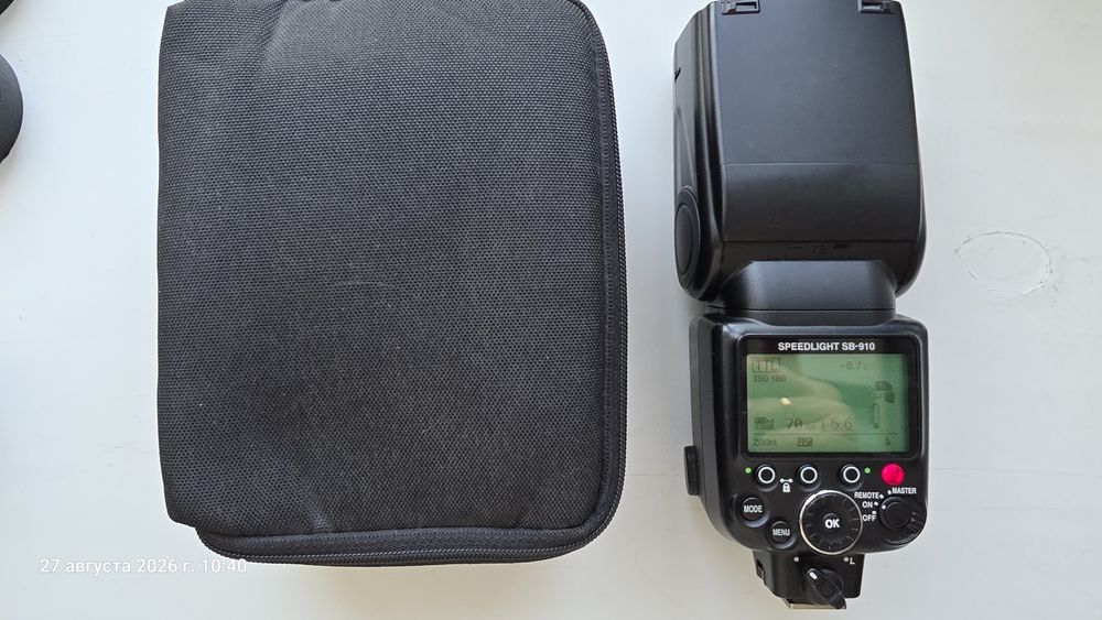 Вспышка Nikon SB910