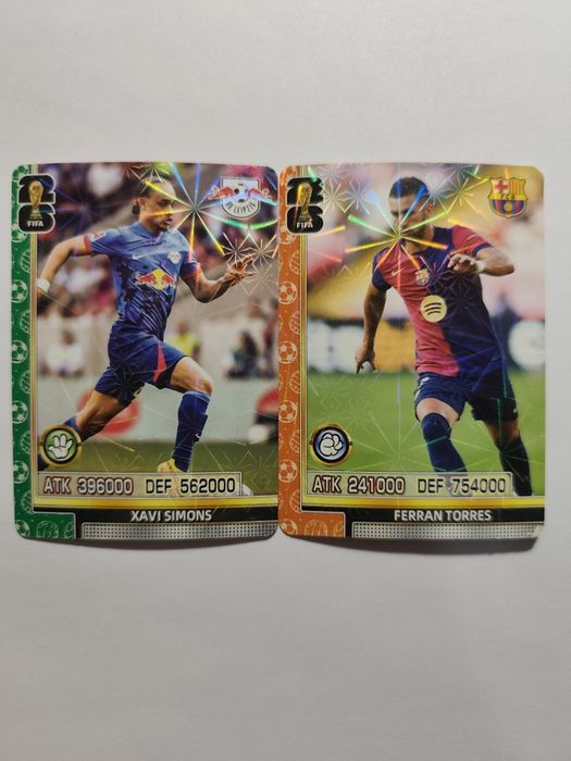 Продаю карточки футболистов Чемпионат мира 2026.