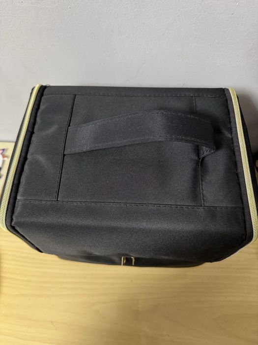 Продам кейс для косметики