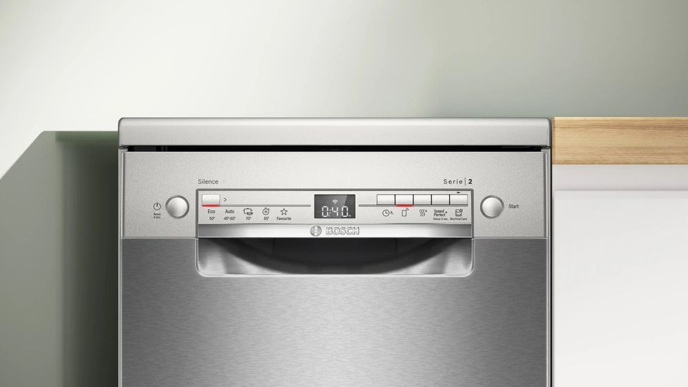Нова свободностояща съдомиялна Bosch SPS2HKI42E, Серия 2 10 комплекта