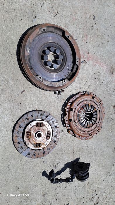 Комплект  съединител с маховик Опел Астра Г/Opel Astra G