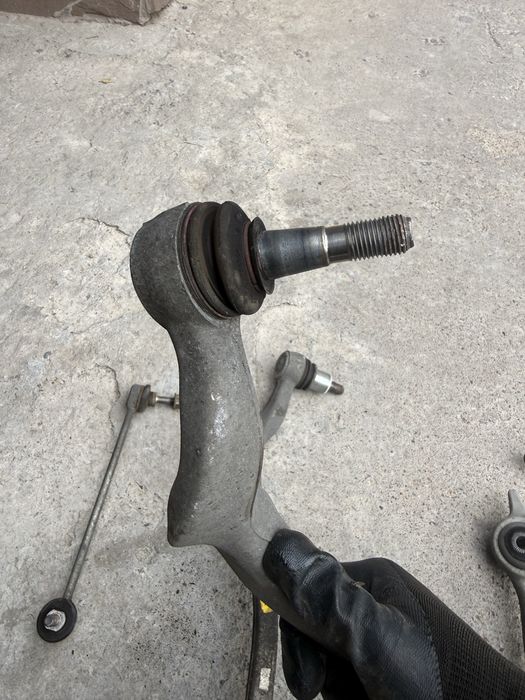 Передние Рычаги на BMW e39