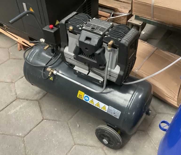Compresor aer Aariac  50 l 220 v si cap compresor cu motor 220v