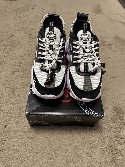 Versace Chain Reaction