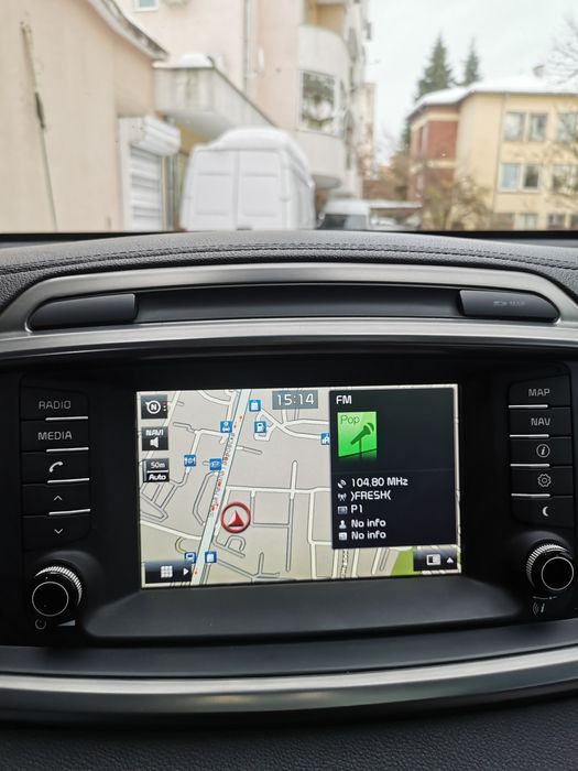 Мултимедията Навигация за Кия Соренто