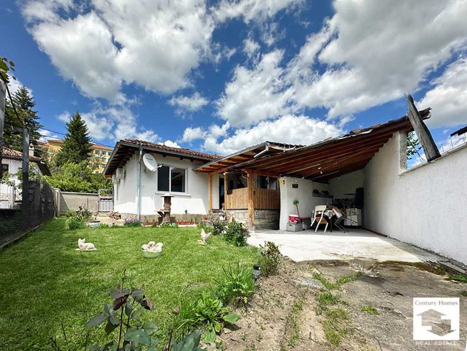 Продава се Къща в Елена - 100 кв.м за 1500 €/кв.м - Снимка #21