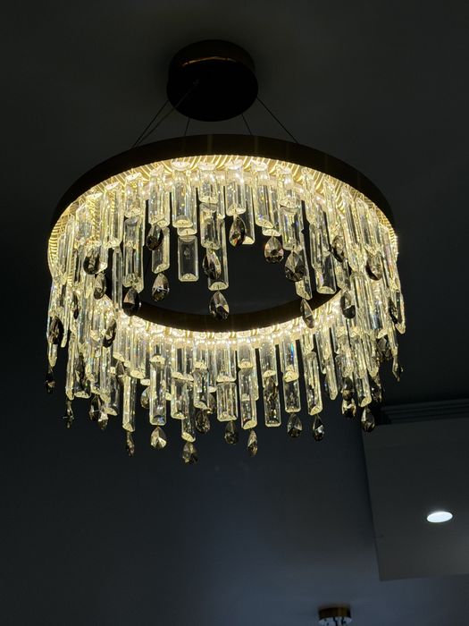 Люстры диаметр 60