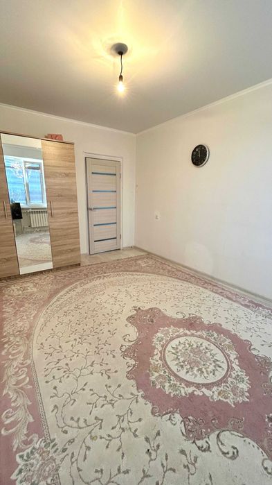 Продаётся 2 комн квартира
