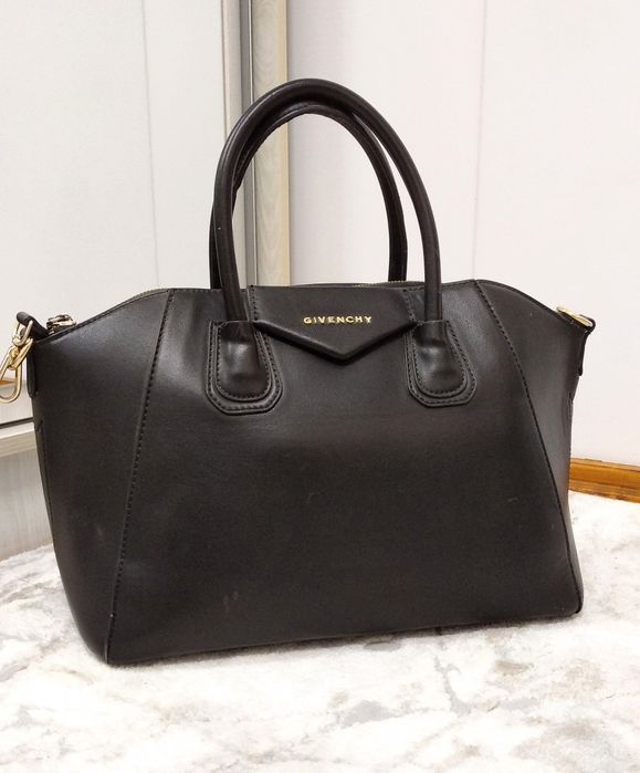 Женская черная сумка