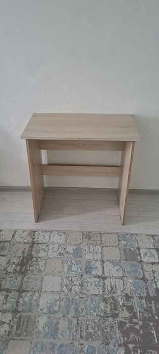 Парта стол для дома и офиса