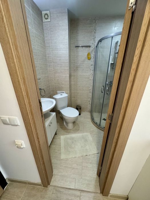 Продава се Двустаен апартамент в Варна, Бриз - 58 кв.м за 3776 €/кв.м - Снимка #3