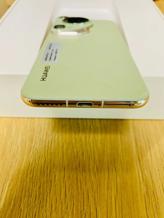 КАТО НОВ !!! Huawei Pura 70 Ultra, 512GB, 16GB RAM, Green