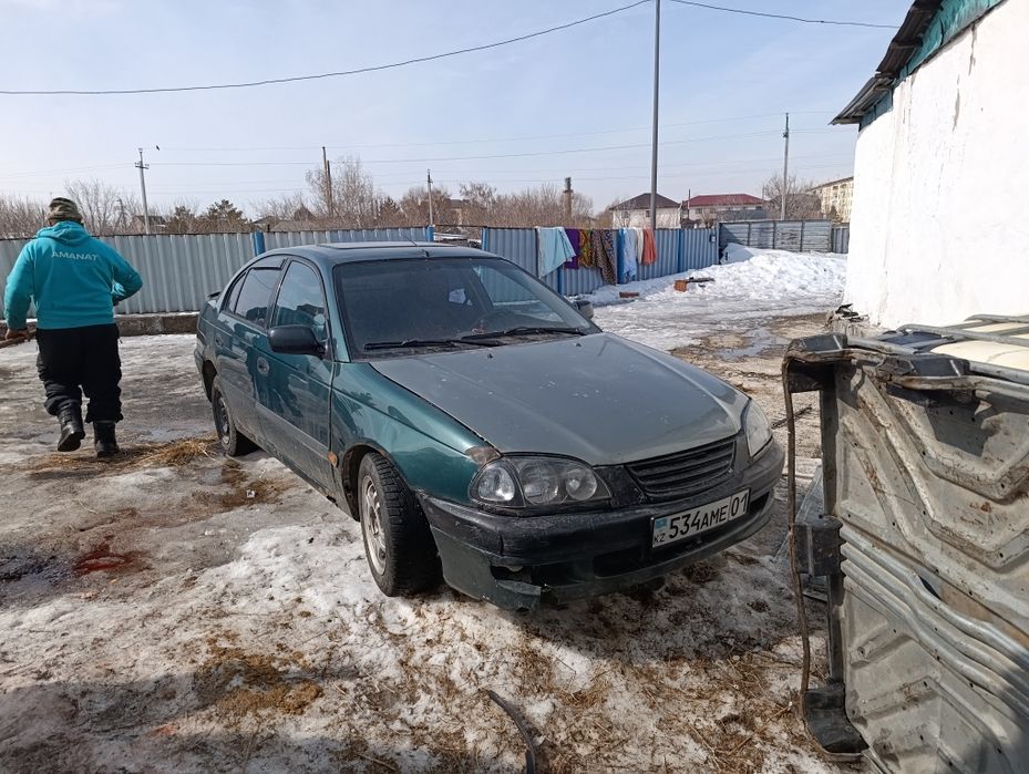 Продам машину тойото