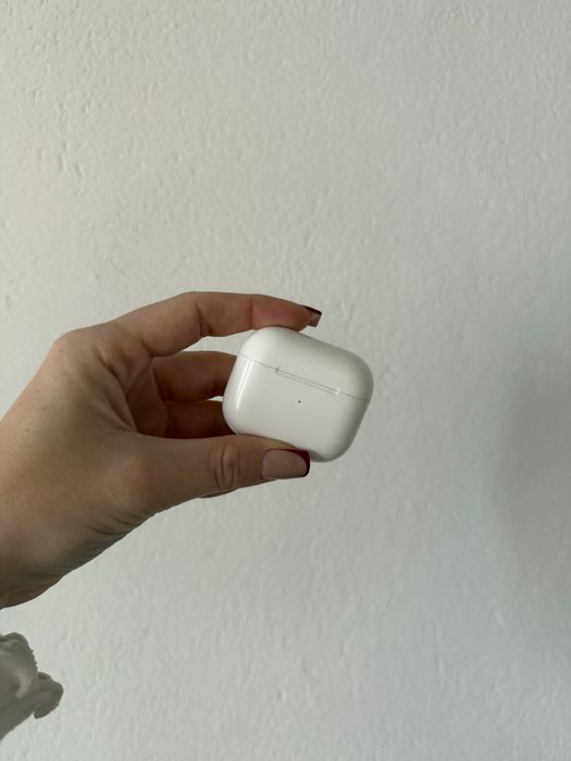 iPhone 13 pro + AirPods 3rd gen