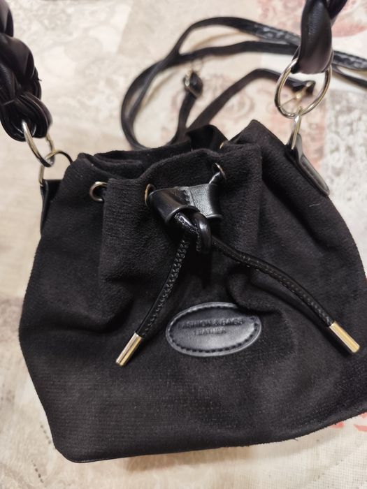 Черна дамска малка чанта